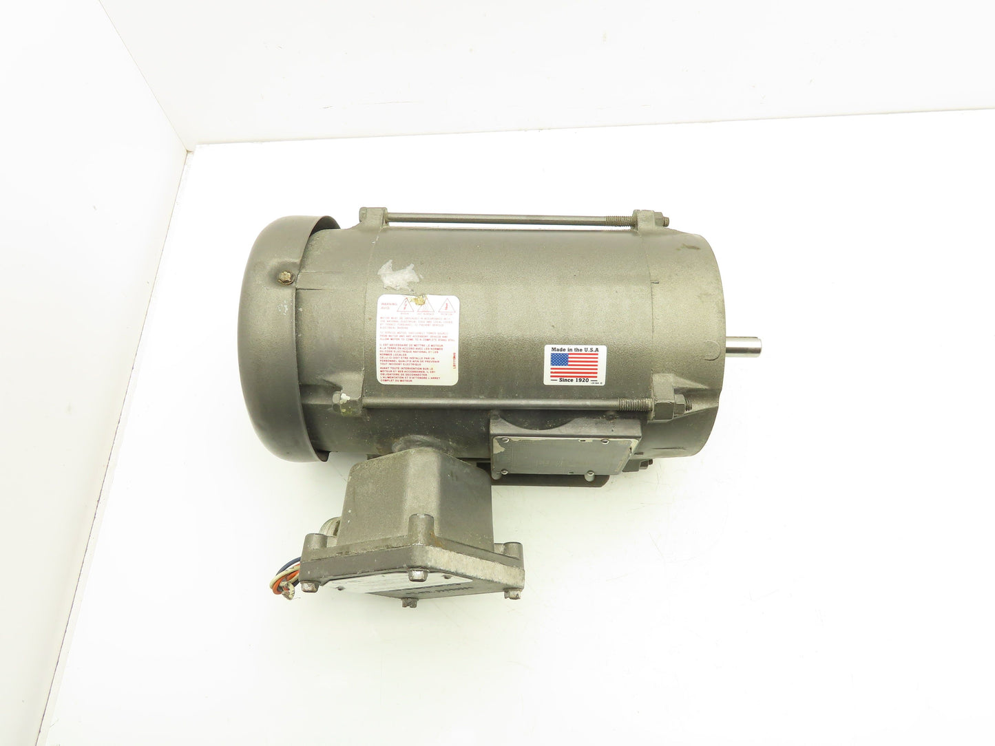 Baldor IDXM7006 AC Motor 1/2Hp 1735rpm 230/460V 3PH 56C-Face Explosion Proof