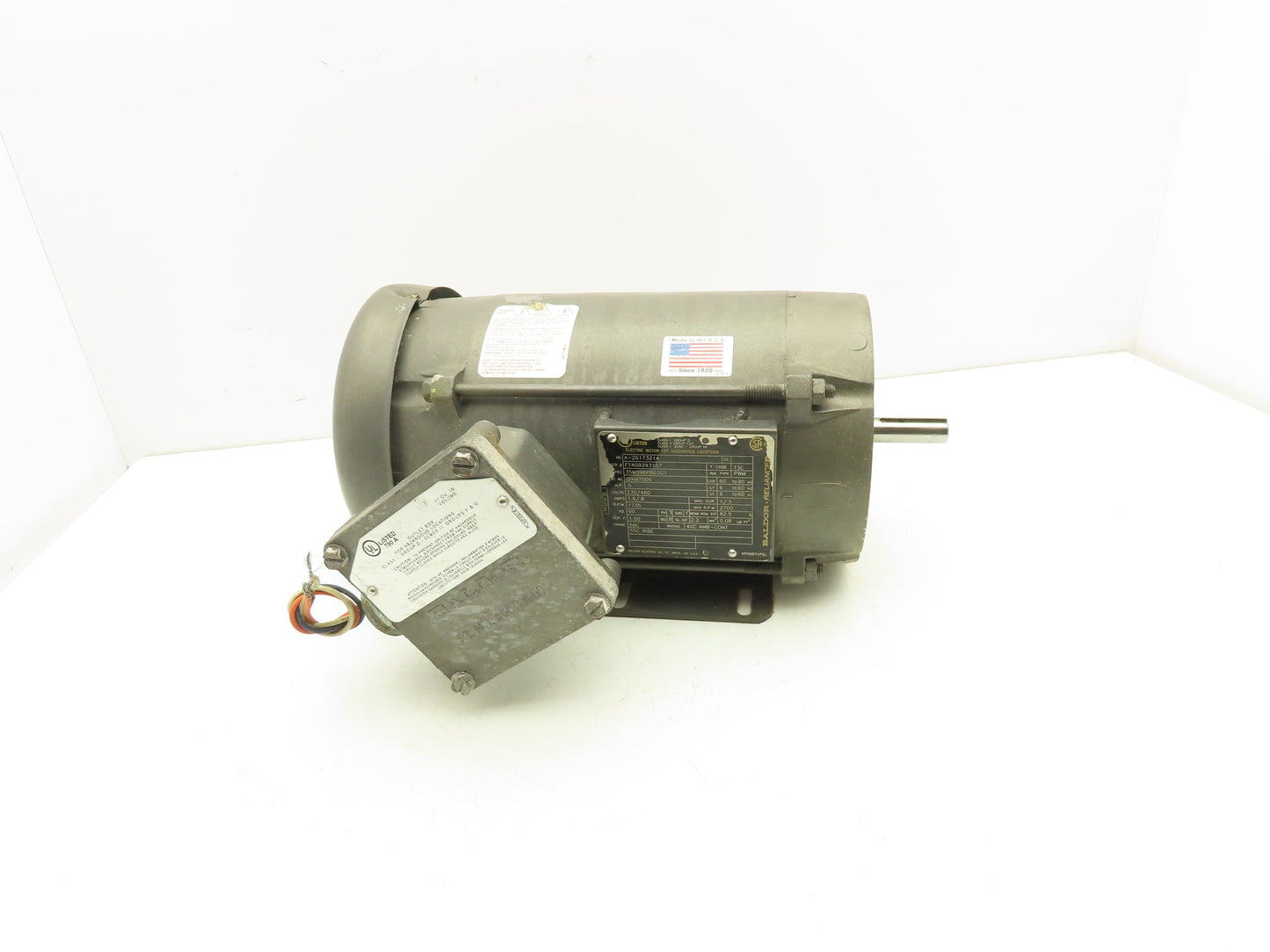 Baldor IDXM7006 AC Motor 1/2Hp 1735rpm 230/460V 3PH 56C-Face Explosion Proof