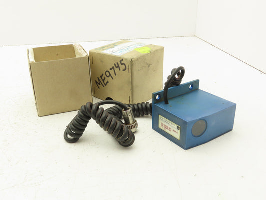 Weko Weitmann & Konrad 203910 Photoelectric CCD Sensor 8 Pin Plug 0-10V 203910