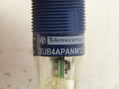 Telemecanique XUB4APANM12 Photoelectric Sensor 12-24V