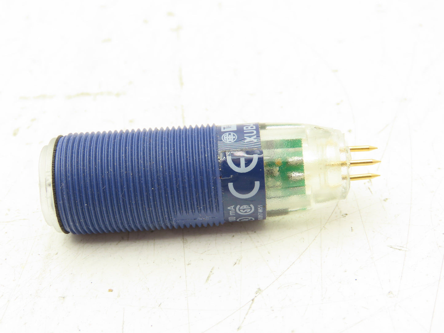 Telemecanique XUB4APANM12 Photoelectric Sensor 12-24V