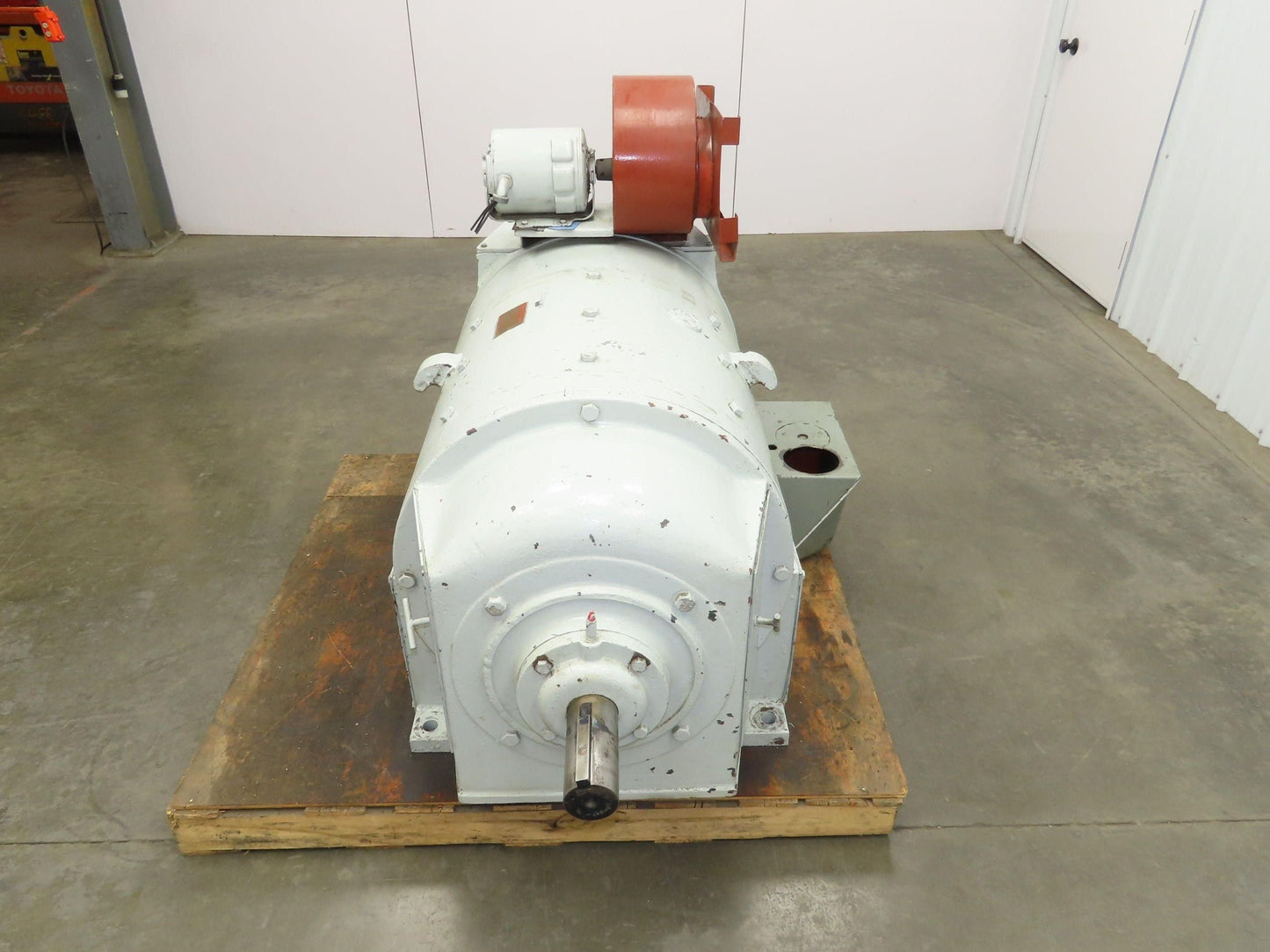 General Electric Direct Current 50Hp DC Motor 250RPM 125VDC 1156Y Fr Tachometer