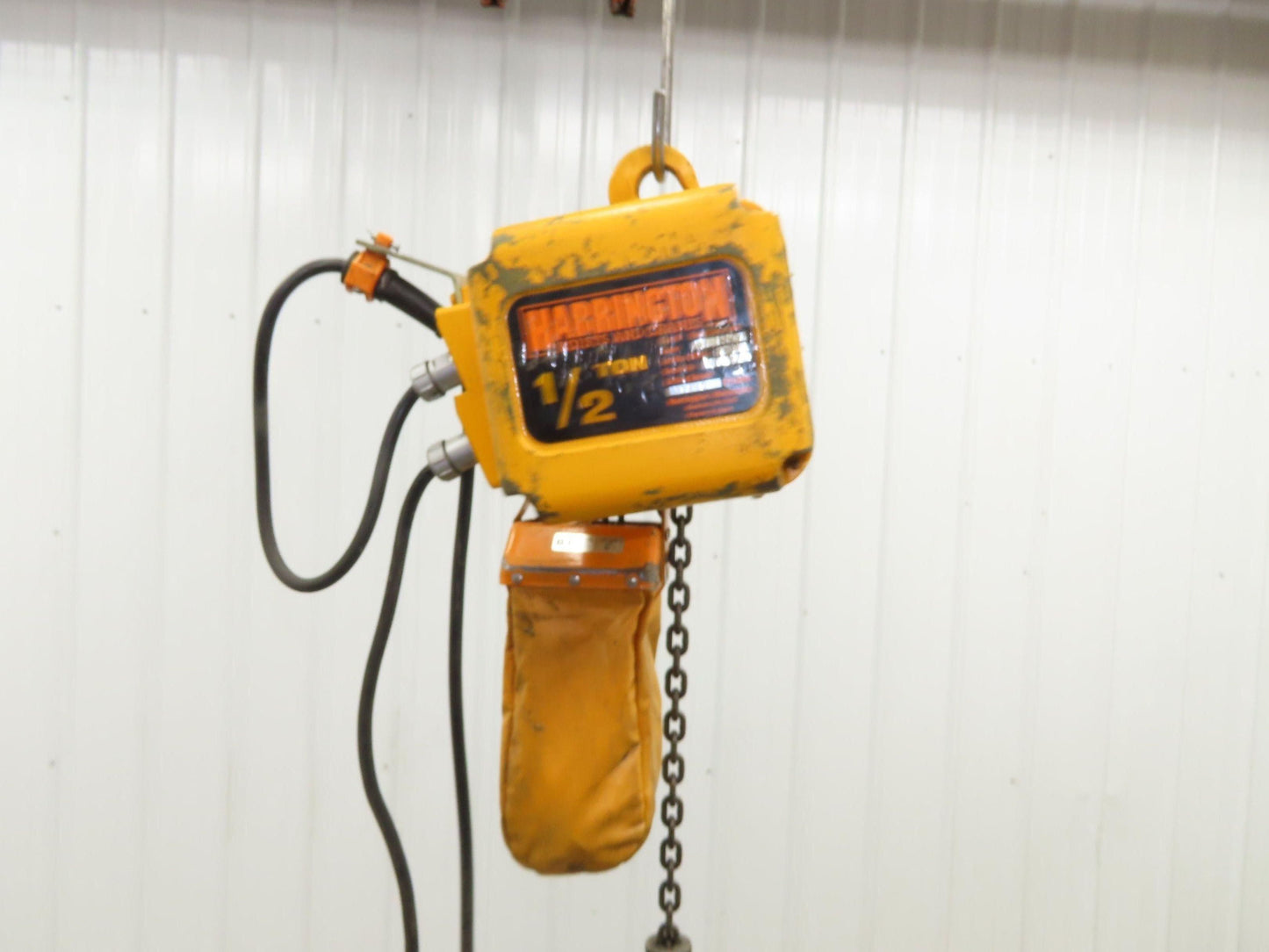 Harrington NER005LD 1/2 Ton Electrc Chain Hoist 14/5 FPM 2 Speed 9' Lift 3PH