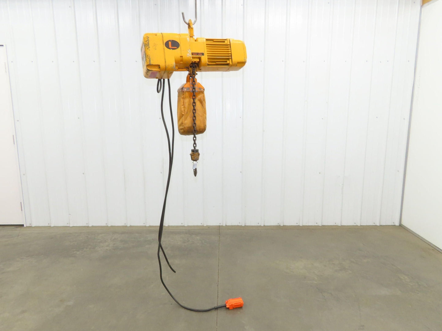 Harrington NER005LD 1/2 Ton Electrc Chain Hoist 14/5 FPM 2 Speed 9' Lift 3PH