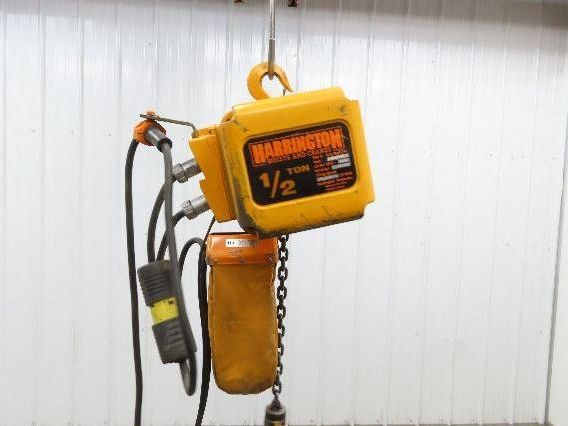 Harrington NER005LD 1/2 Ton Electrc Chain Hoist 14/5 FPM 2 Speed 9' Lift 3PH