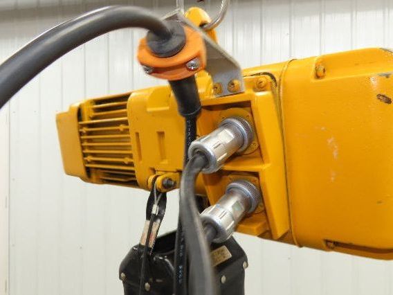 Harrington NER005LD 1/2 Ton Electrc Chain Hoist 14/5 FPM 2 Speed 11' Lift 3PH