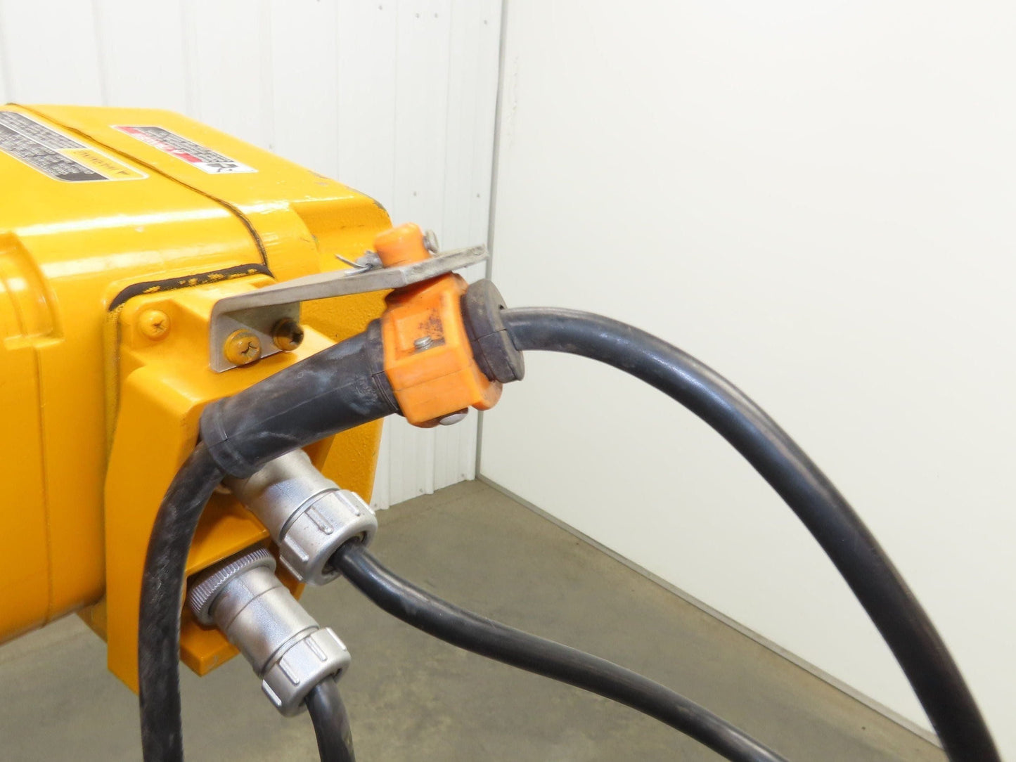 Harrington NER005LD 1/2 Ton Electrc Chain Hoist 14/5 FPM 2 Speed 11' Lift 3PH