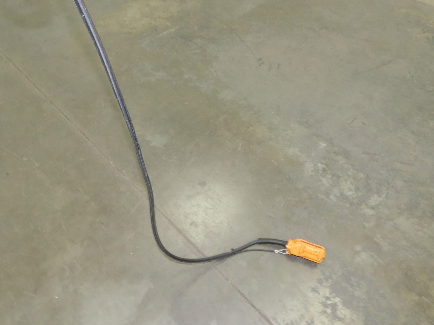 Harrington NER005LD 1/2 Ton Electrc Chain Hoist 14/5 FPM 2 Speed 11' Lift 3PH