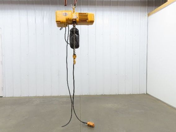Harrington NER005LD 1/2 Ton Electrc Chain Hoist 14/5 FPM 2 Speed 11' Lift 3PH