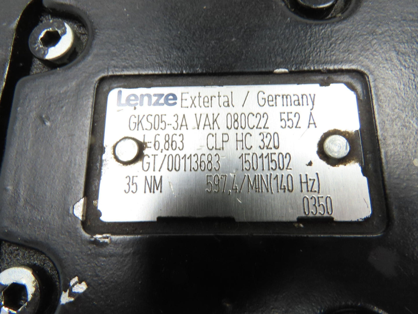Lenze MCA 14L41-RS0B0 Servo Gear Motor 597 RPM 3.1Hp 390V 3PH 6.8:1 GKS05-3A
