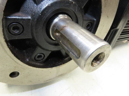 Lenze MCA 14L41-RS0B0 Servo Gear Motor 597 RPM 3.1Hp 390V 3PH 6.8:1 GKS05-3A