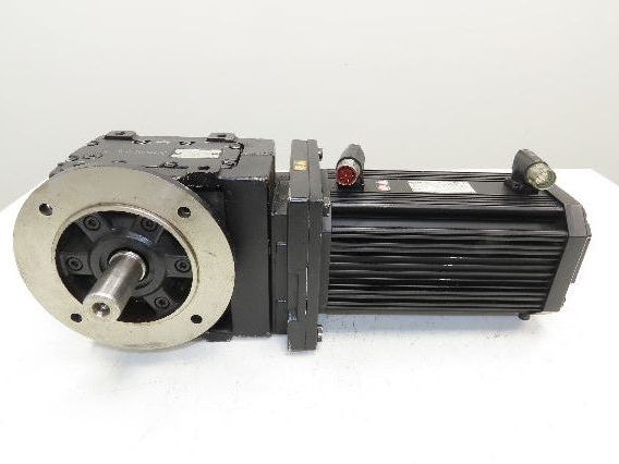 Lenze MCA 14L41-RS0B0 Servo Gear Motor 597 RPM 3.1Hp 390V 3PH 6.8:1 GKS05-3A
