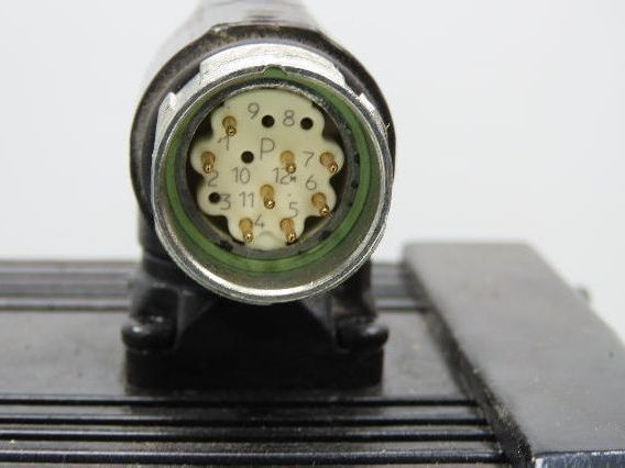 Lenze MCA 14L41-RS0B0 Servo Gear Motor 597 RPM 3.1Hp 390V 3PH LH 6.8:1 GKS05-3A