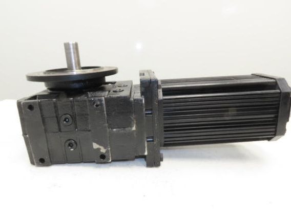 Lenze MCA 14L41-RS0B0 Servo Gear Motor 597 RPM 3.1Hp 390V 3PH LH 6.8:1 GKS05-3A