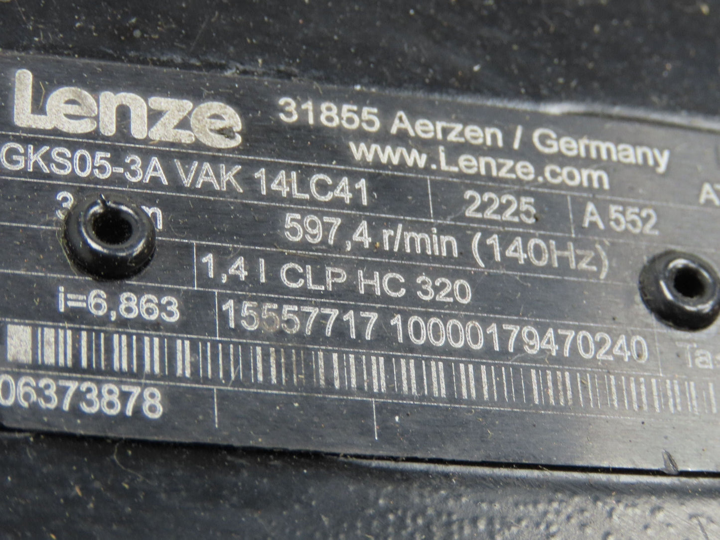 Lenze MCA 14L41-RS0B0 Servo Gear Motor 597 RPM 3.1Hp 390V 3PH LH 6.8:1 GKS05-3A