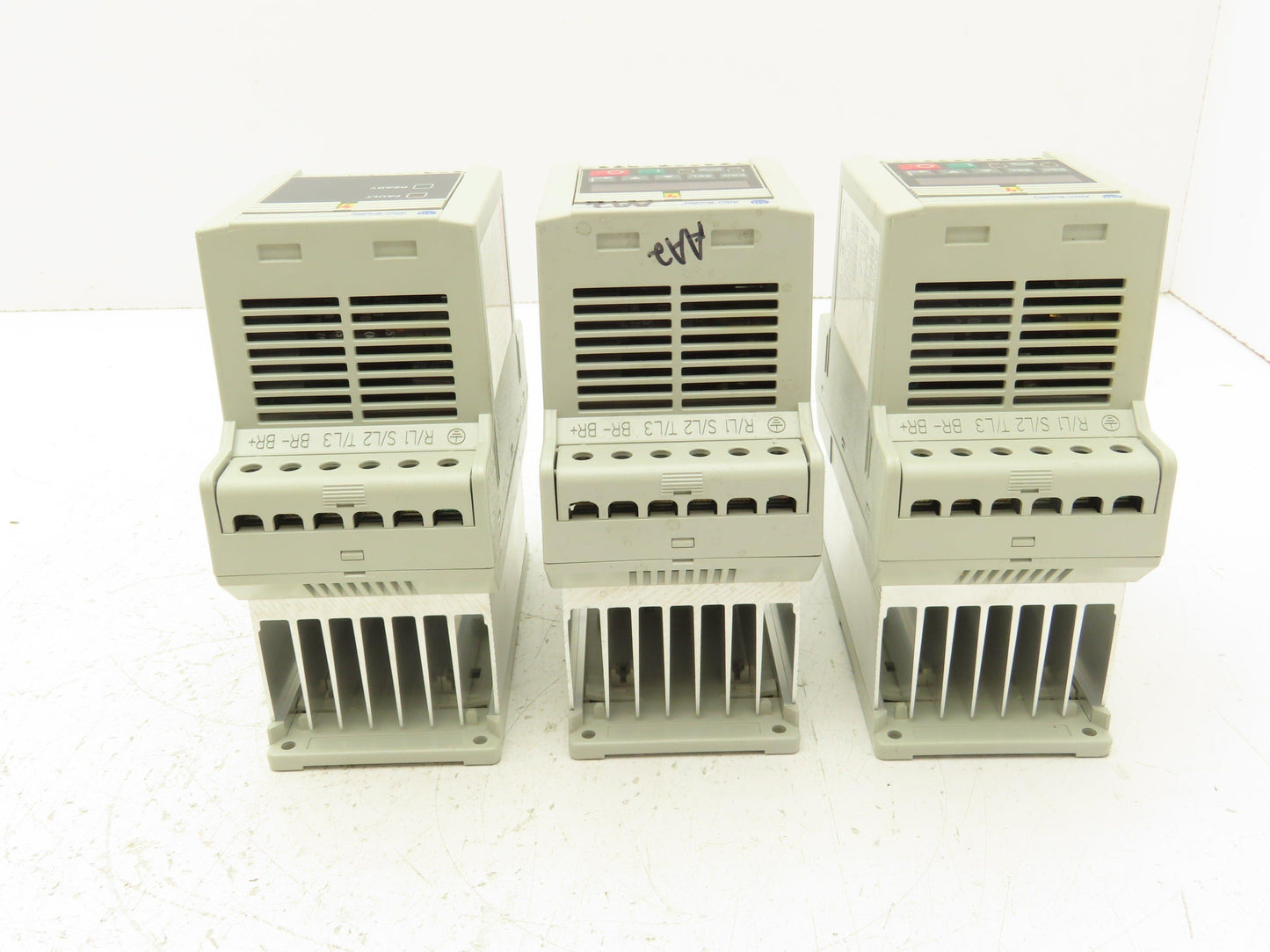 Allen Bradley 160-BA04NSF1 Speed Controller 380-460V 4.6A 2HP Ser.C Lot of 3