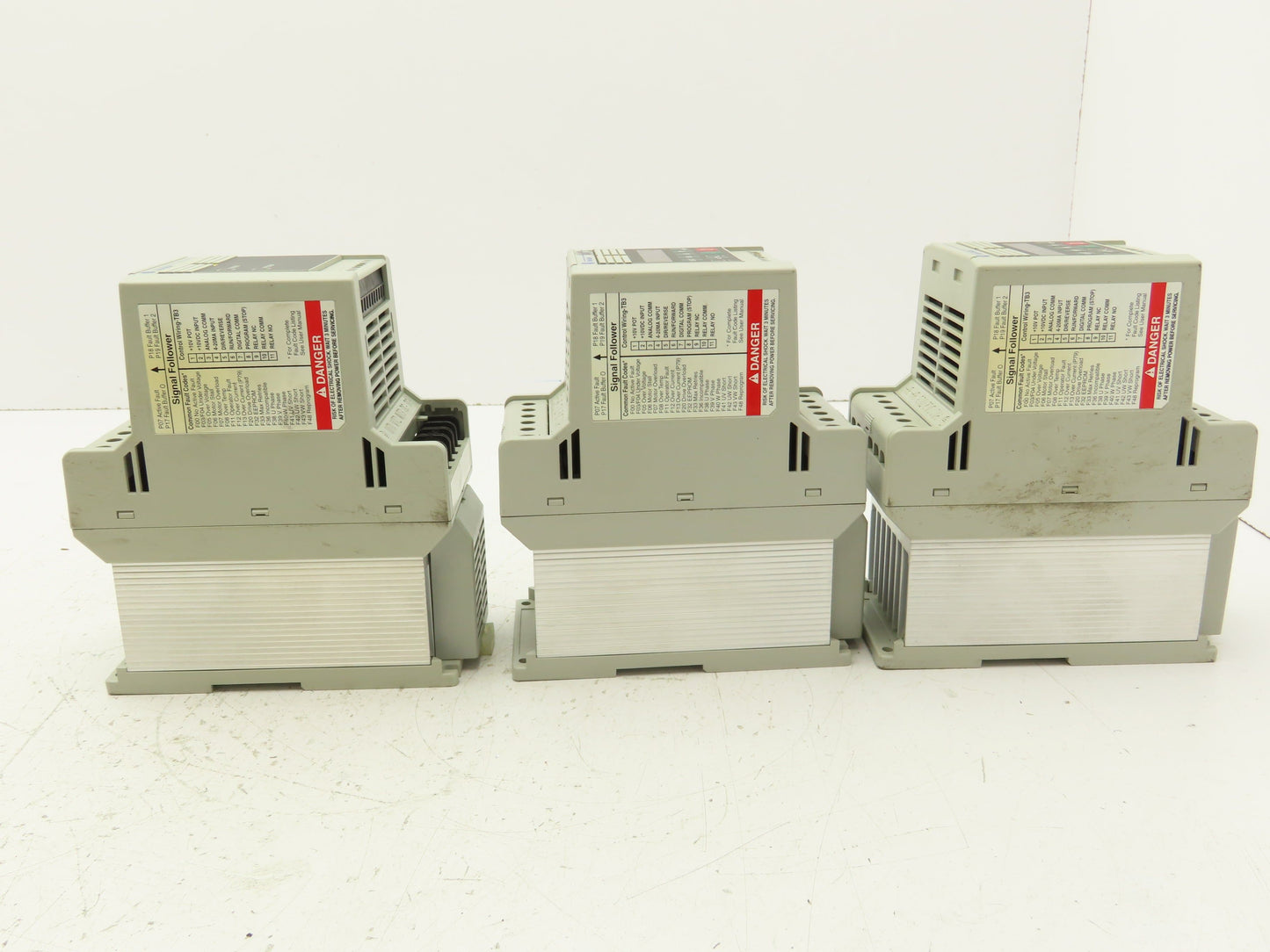 Allen Bradley 160-BA04NSF1 Speed Controller 380-460V 4.6A 2HP Ser.C Lot of 3