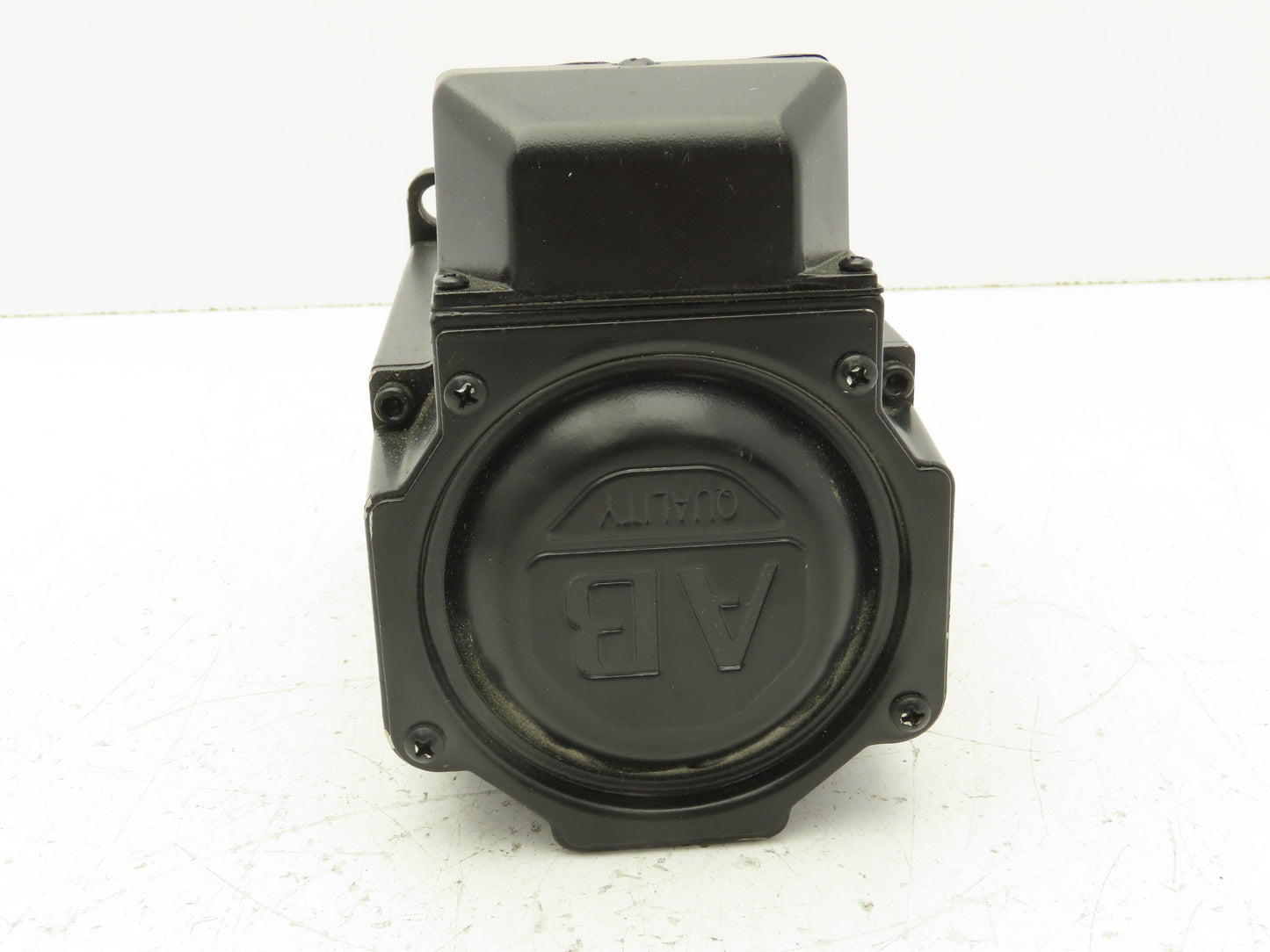 Allen Bradley MPL-A430P-SK22AA AC Servo Motor 2.2kw 5000 RPM 230V 3PH Ser A