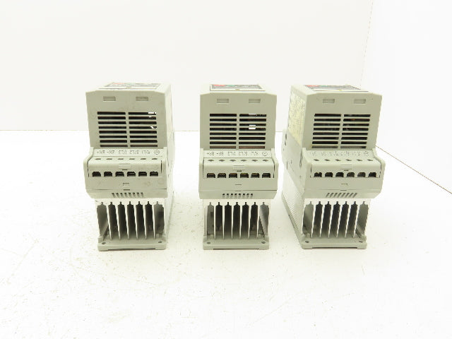 Allen Bradley Speed Controller 380-460V 2.8A 1HP Ser.C Lot of 3