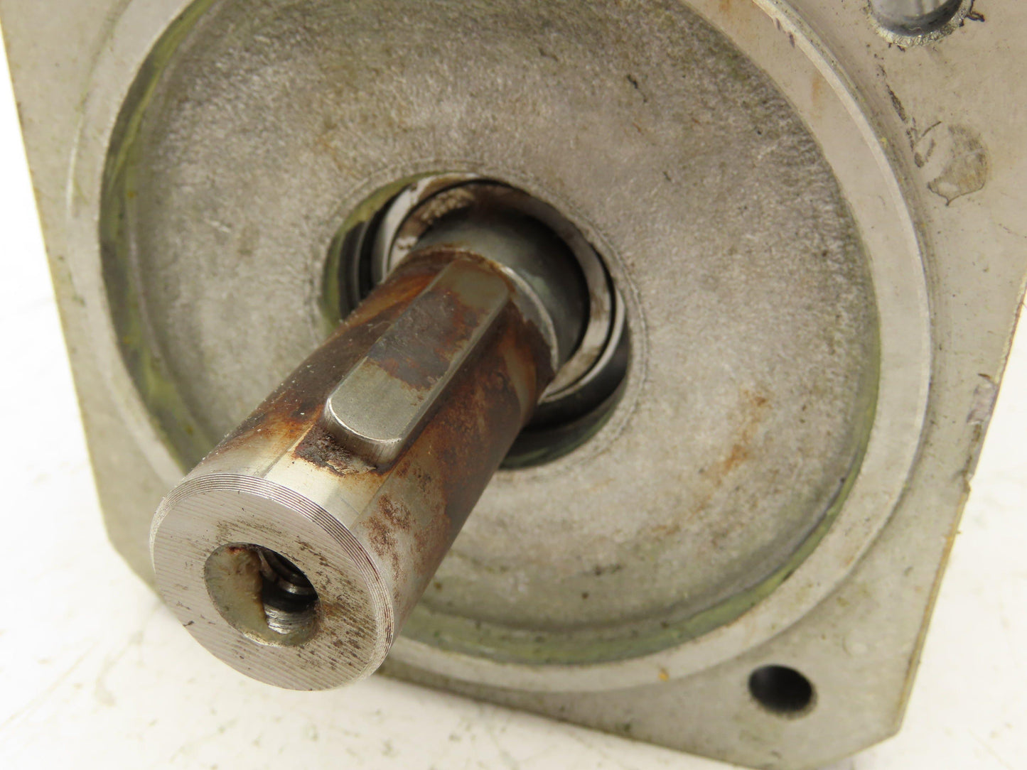 CO.M.E.R Powertech Drive AX 63.2C AC Servo Motor 1.4kw 2000 RPM 220/380V 3PH