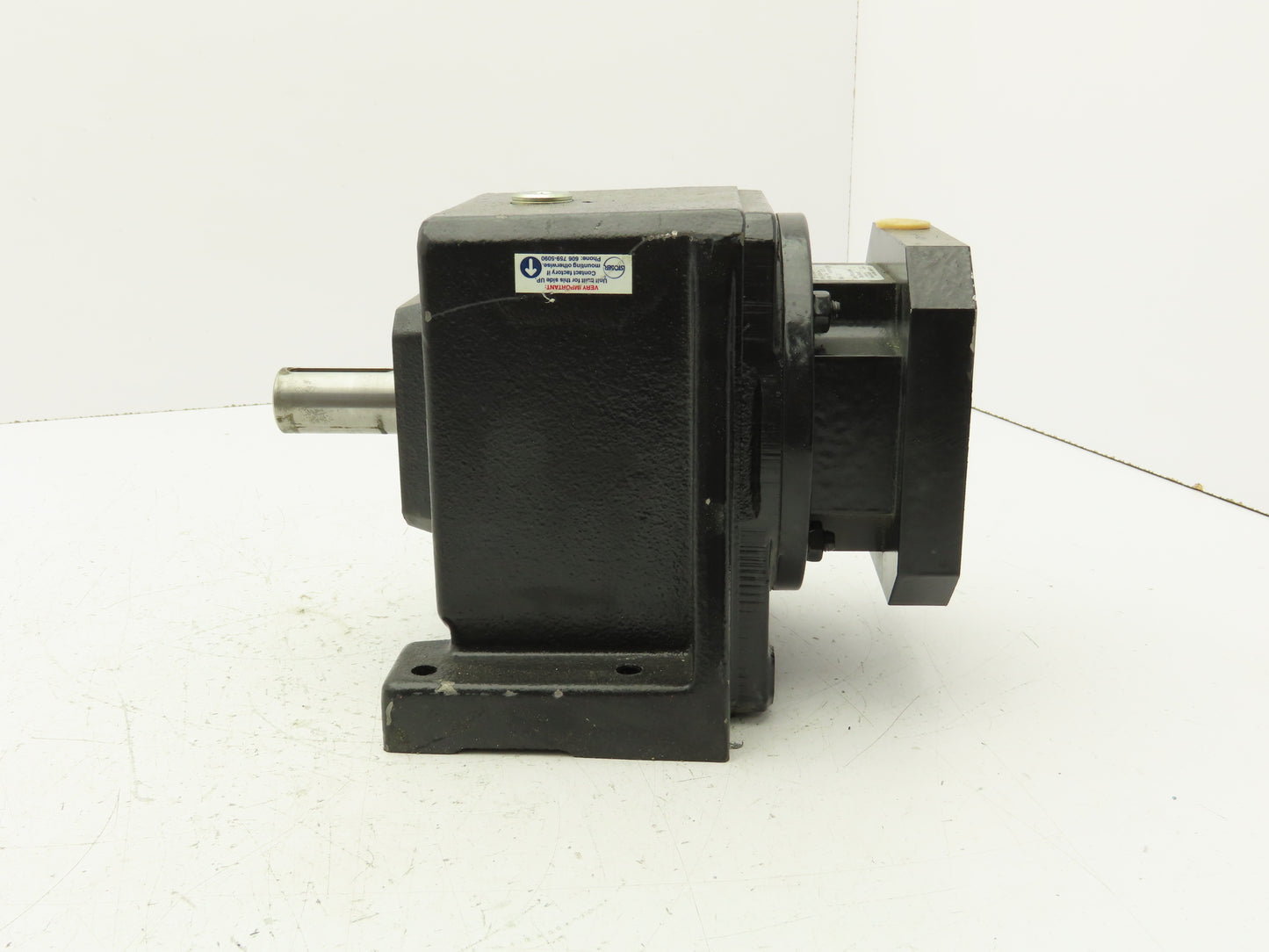 Stober C102N0047MT10 Servo Gearhead 4.7:1 Reducer Inline Gearbox MT10 Foot Mount