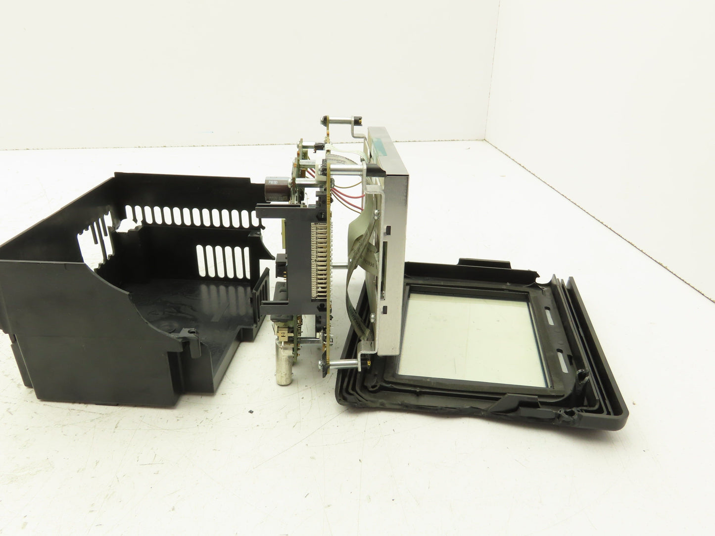 Allen Bradley 2711-T6C15L1 PanelView 600 Touch Screen PLC HMI Broken Covers