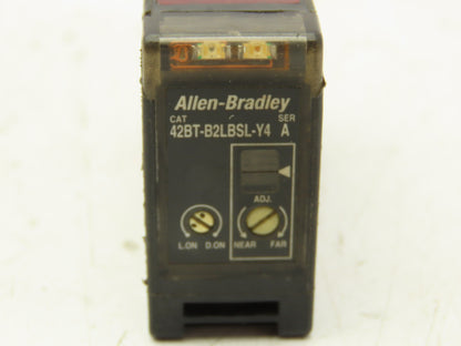 Allen Bradley 42BT-B2LBSL-Y4 Photoelectric Proximity Sensor Photoeye Ser A