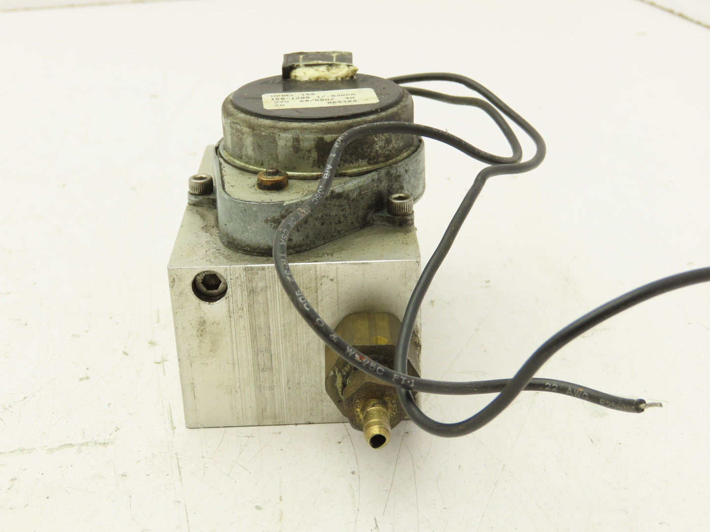 Autotrol 150-1286 Permanent Magnet Synchronous AC Gear Motor 27V