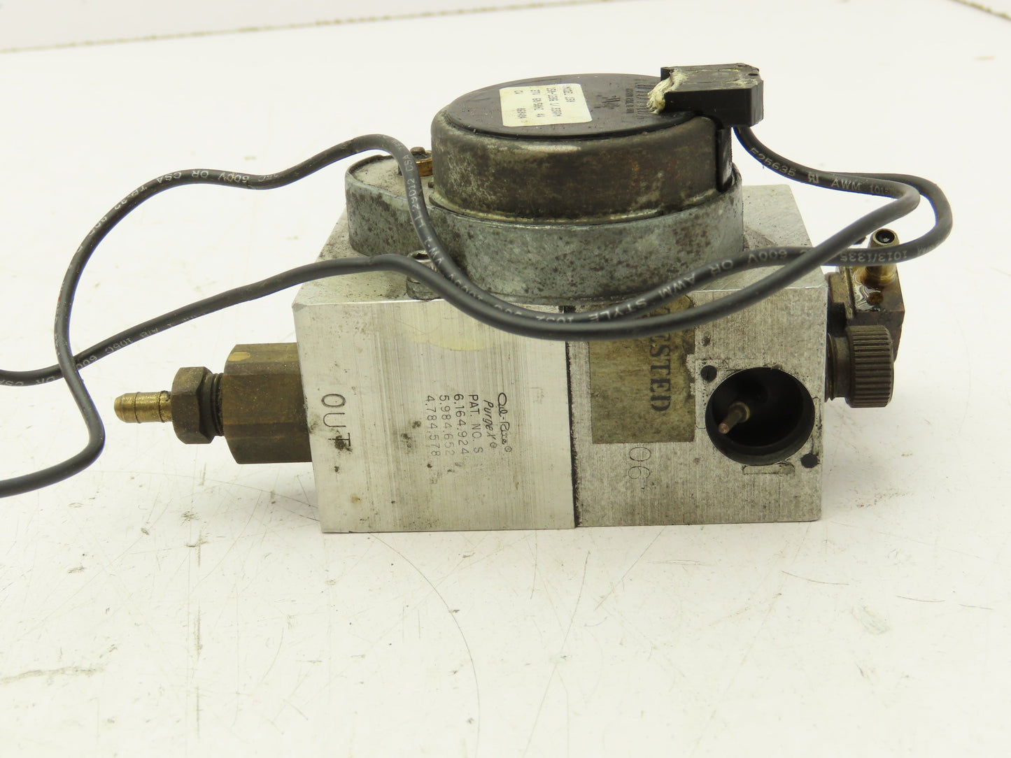 Autotrol 150-1286 Permanent Magnet Synchronous AC Gear Motor 27V