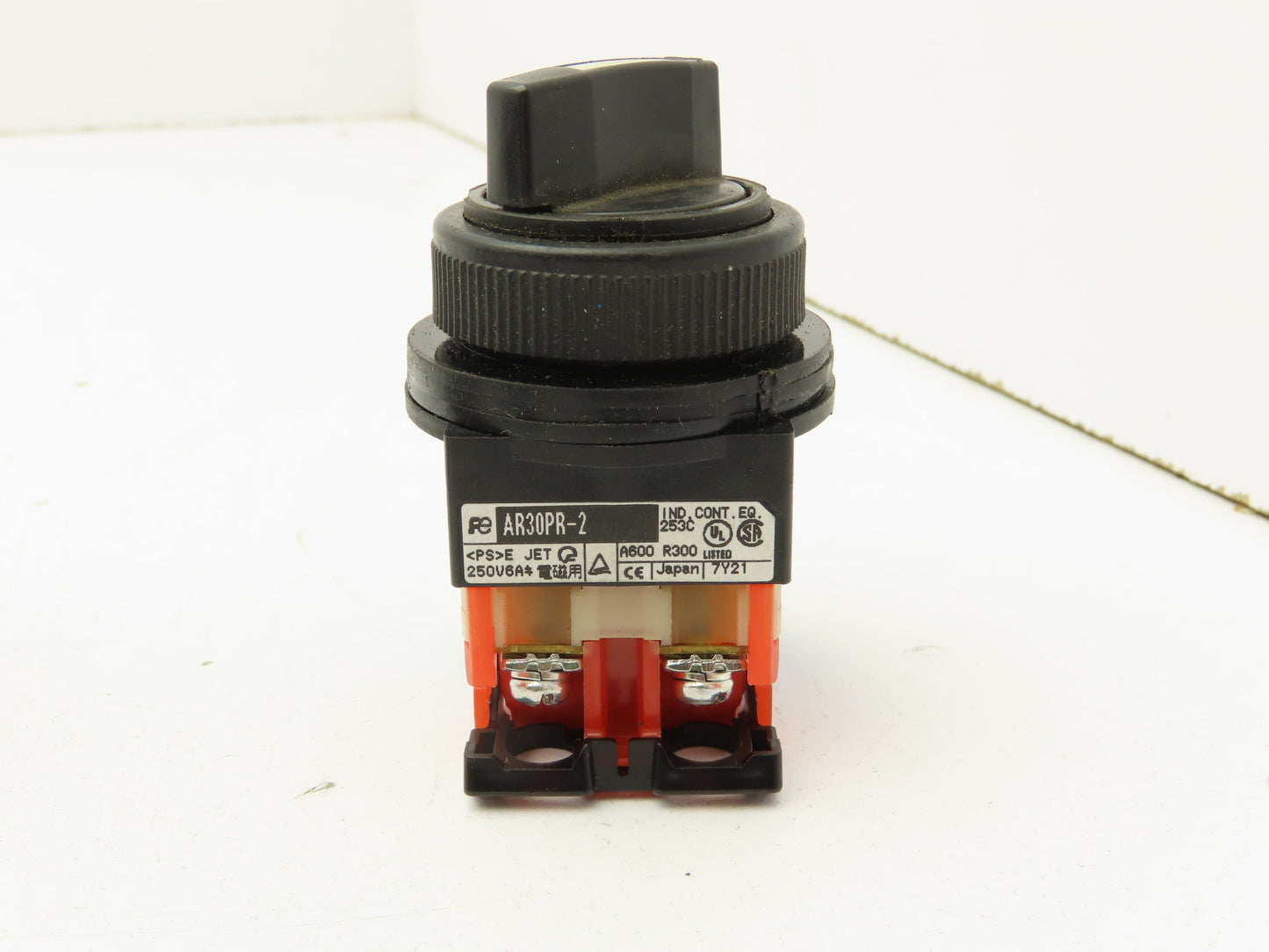 Fuji Electric 2-Position Switch 30mm 250V 6A Lot of 9