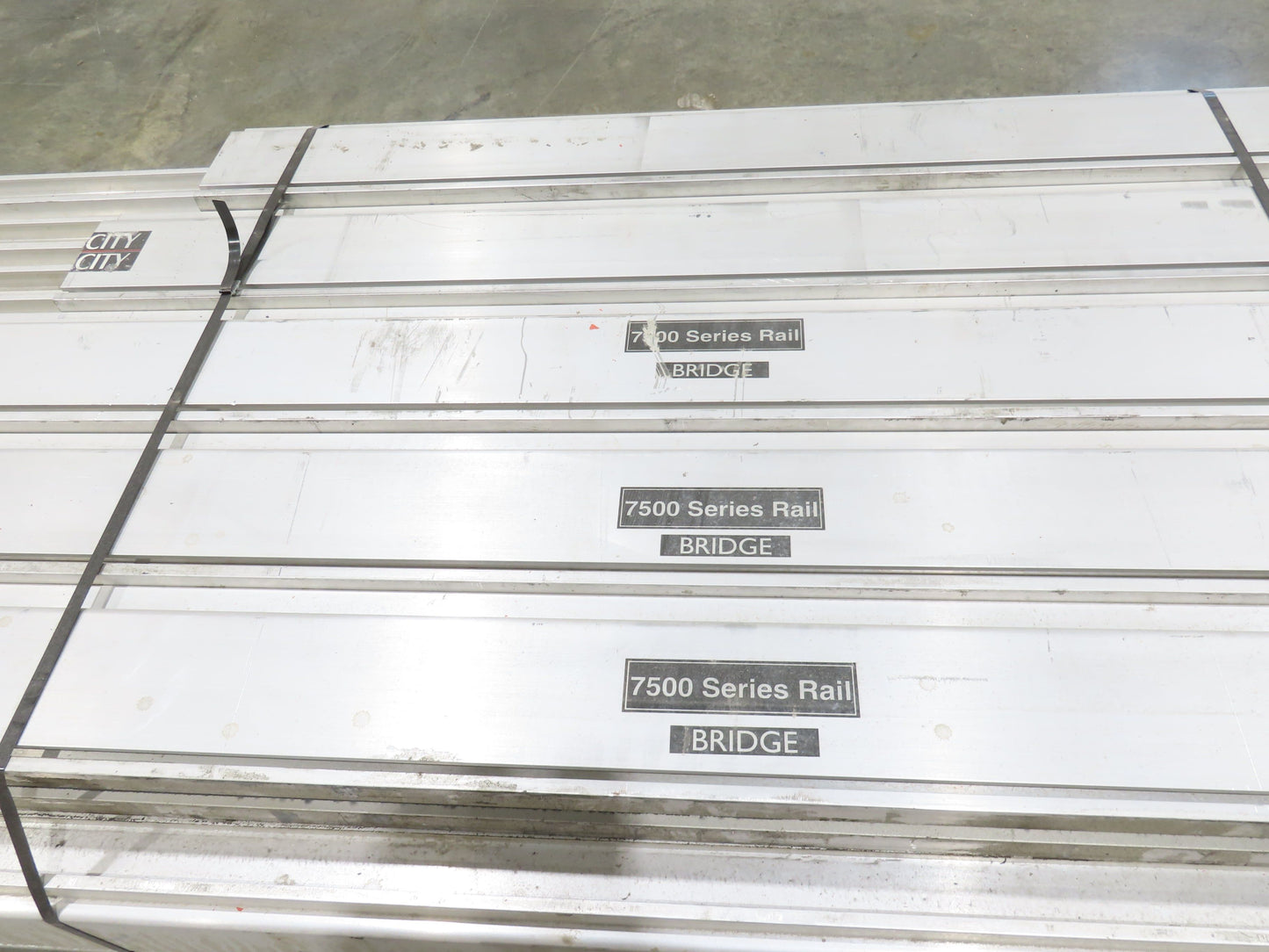 Knight RAD7500 1/2 Ton Aluminum Bridge Crane Suspension Rail System 100' Runway