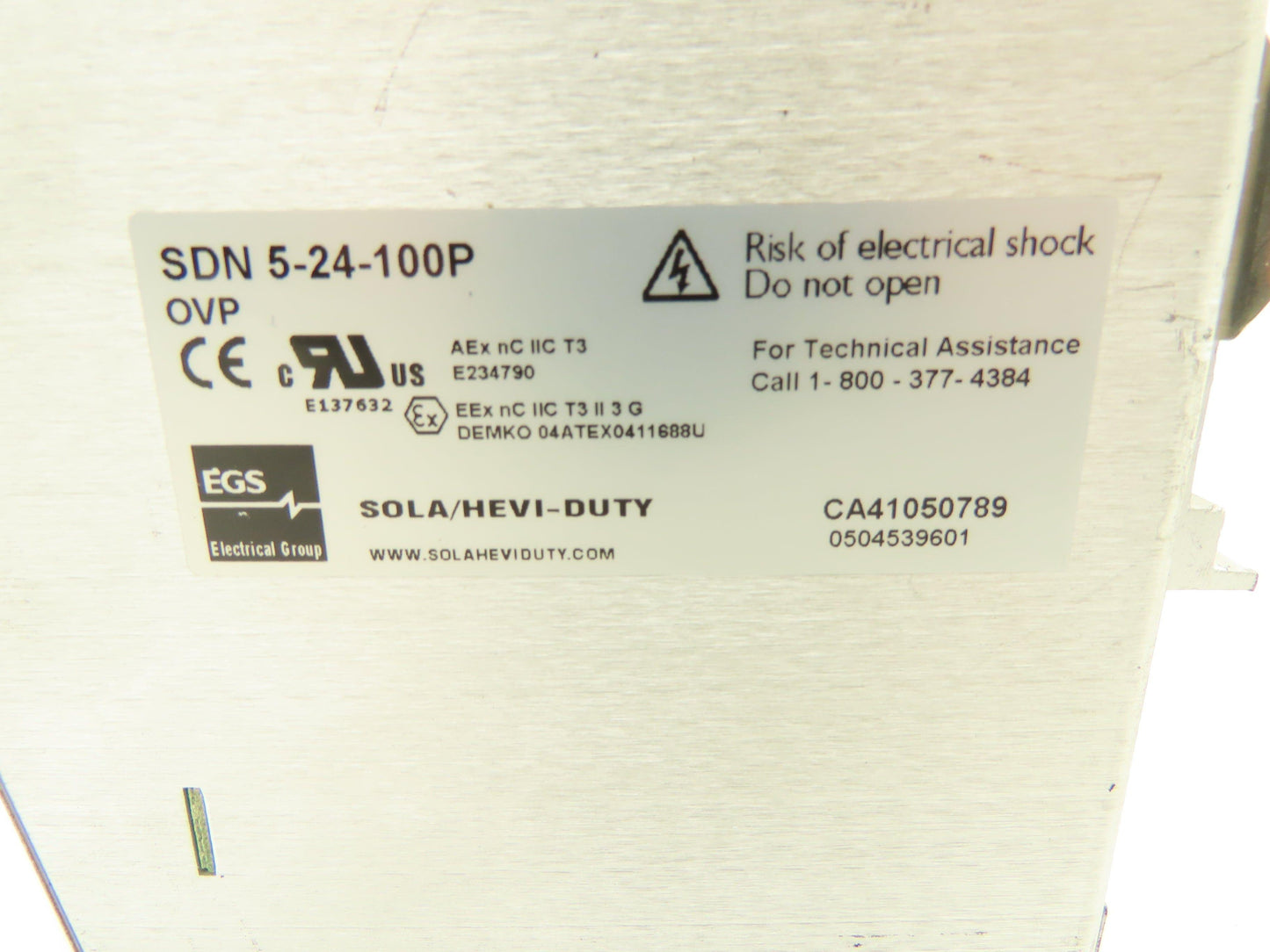 Sola SDN 5-24-100P DIN Rail Power Supply 24VDC 5A Out 115/230VAC In Lot of 3