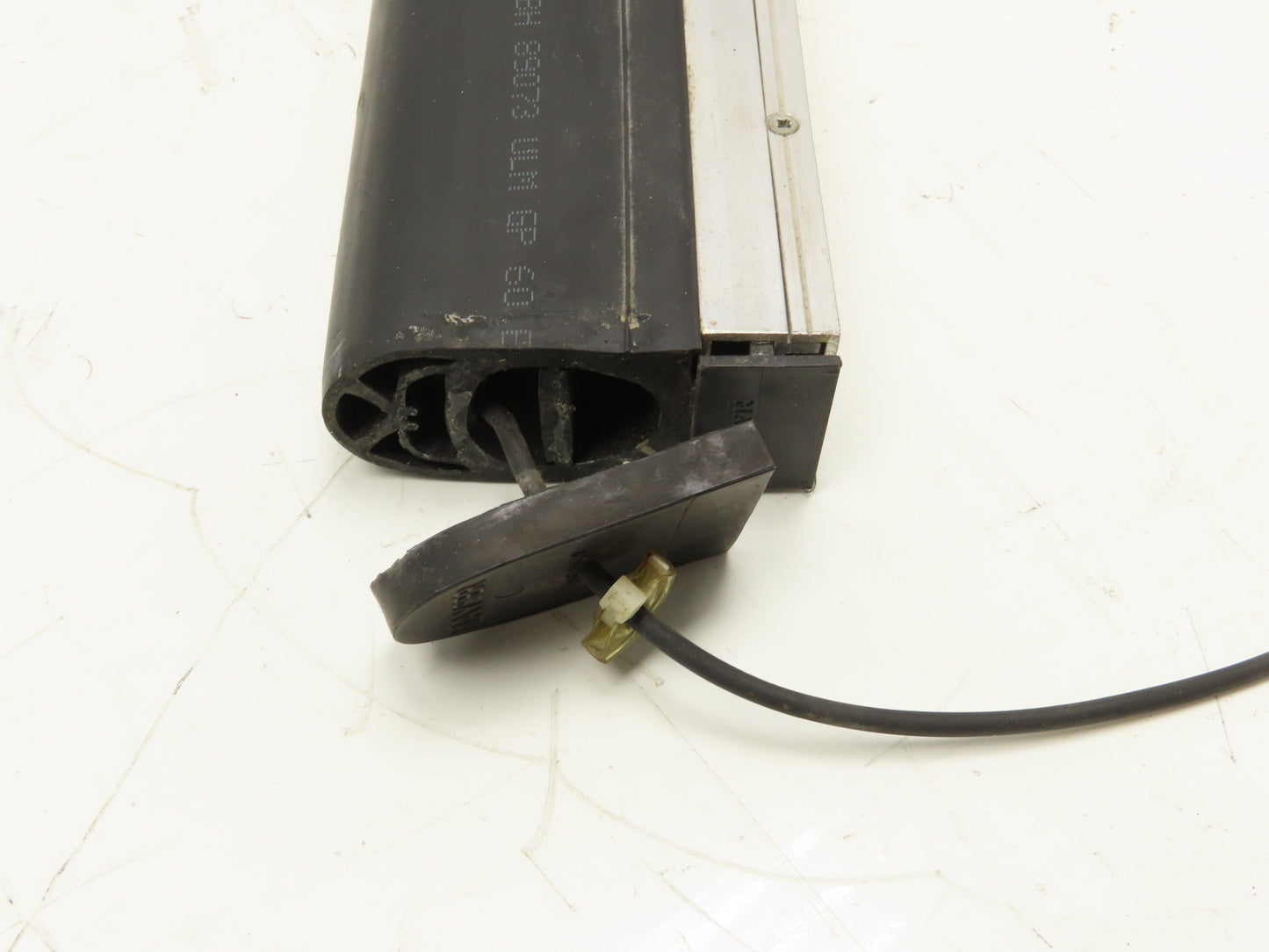 Mayser 26964 SL/W Black Safety Edge Bumper Sensor 61" Long