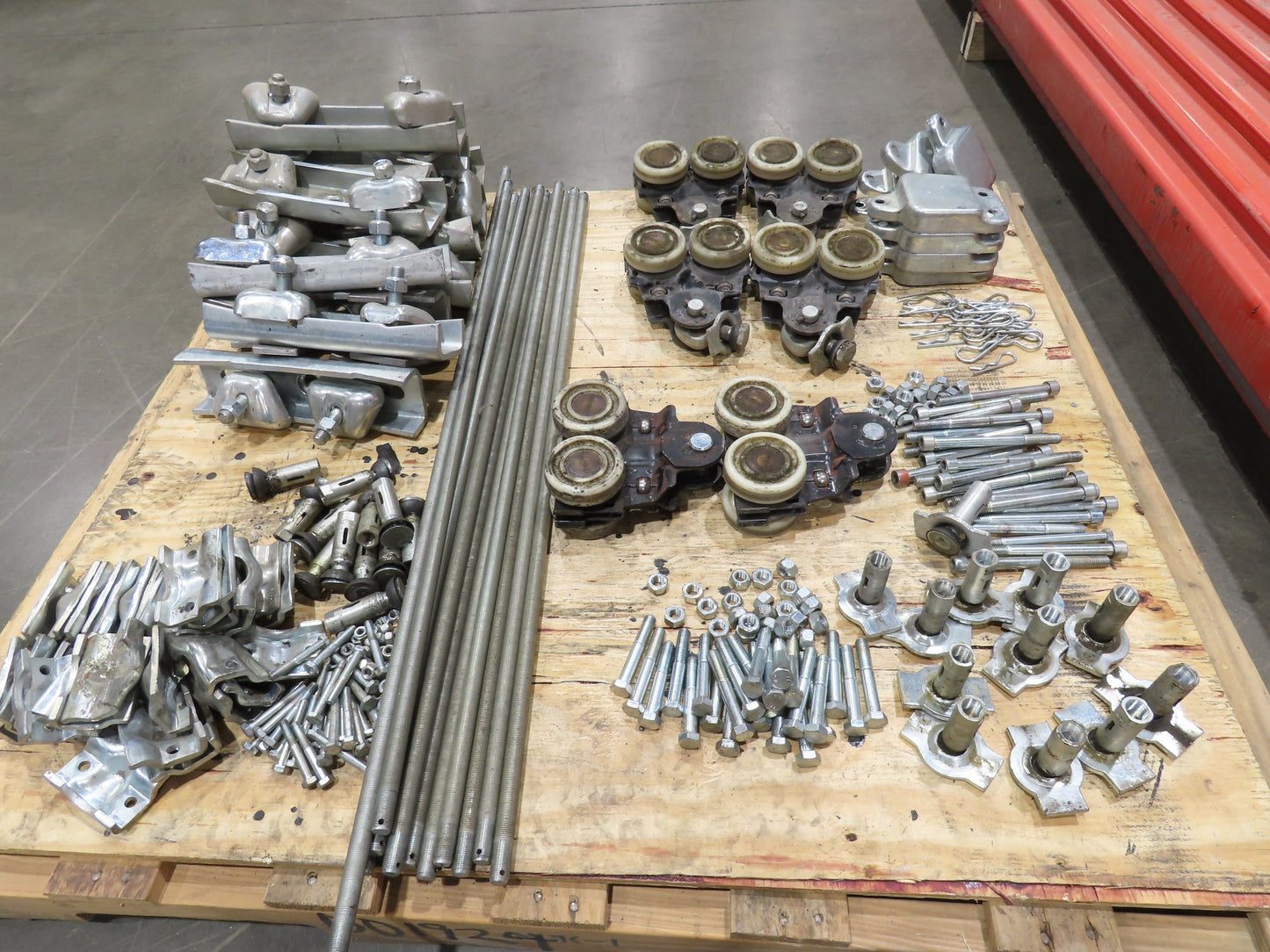 Demag KBK II-L Overhead Bridge Crane Suspension Rail System 82' Runway 5M