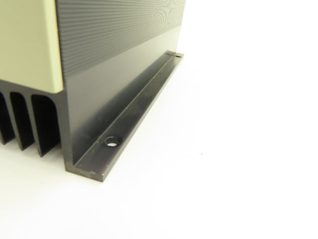 Siemens Simovert P 6SE21 Inverter Drive 0-400Hz 0-230VAC 3PH 6.8A 2HP