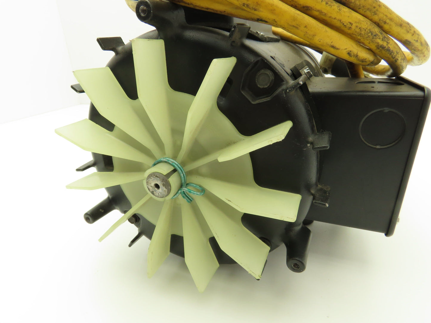 Century C828V1 AC Motor 3/4Hp 1725 RPM 115/208-230V 1PH 56C Pump Adapter