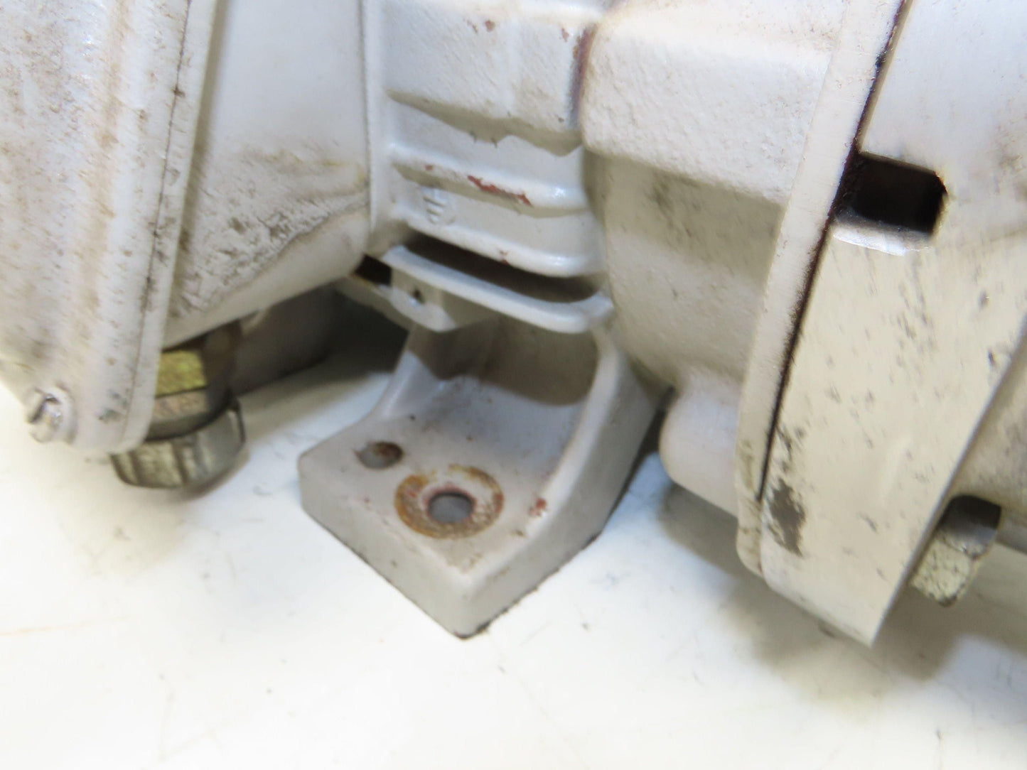 Barnes GC6016A18RB01 Hydraulic Gear Pump 11 GPM 5Hp 230/460V 3PH Motor 184T