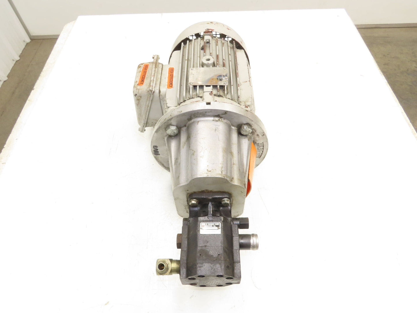 Barnes GC6016A18RB01 Hydraulic Gear Pump 11 GPM 5Hp 230/460V 3PH Motor 184T