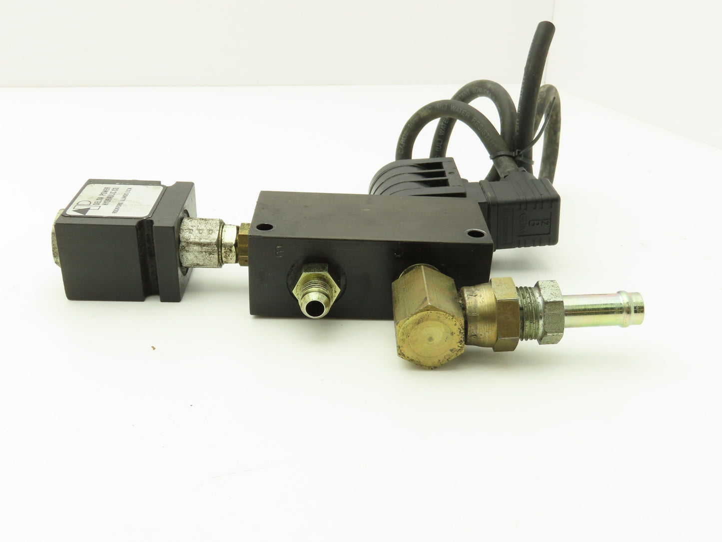 Delta Power Hydraulic 80500116 Solenoid Valve 115V w/Pressure Switch 4-Port 1/2"