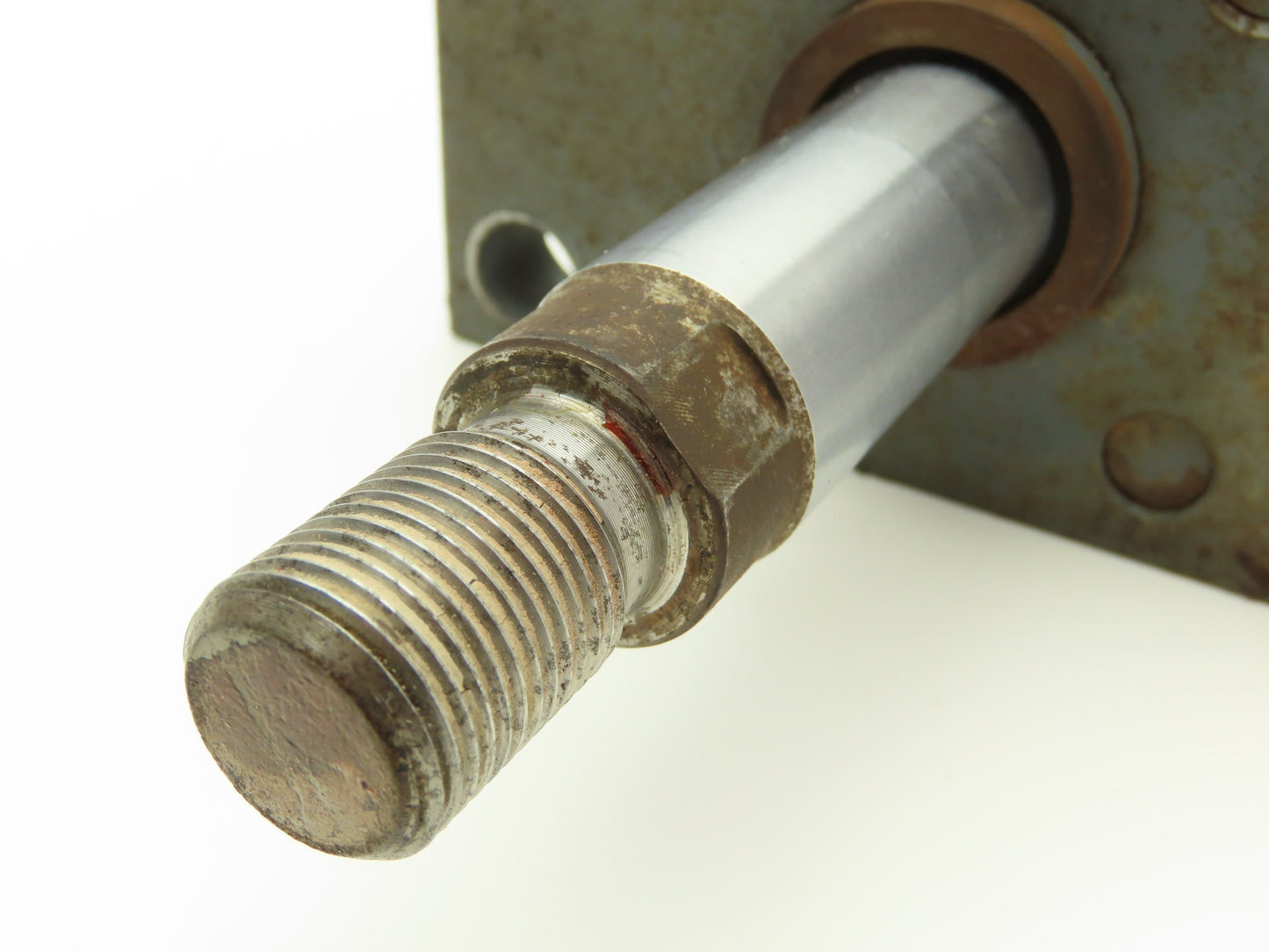 Miller HV61R2N HV Series Hydraulic Cylinder 2" Bore 2" Stroke 3600 PSI Flange Mt