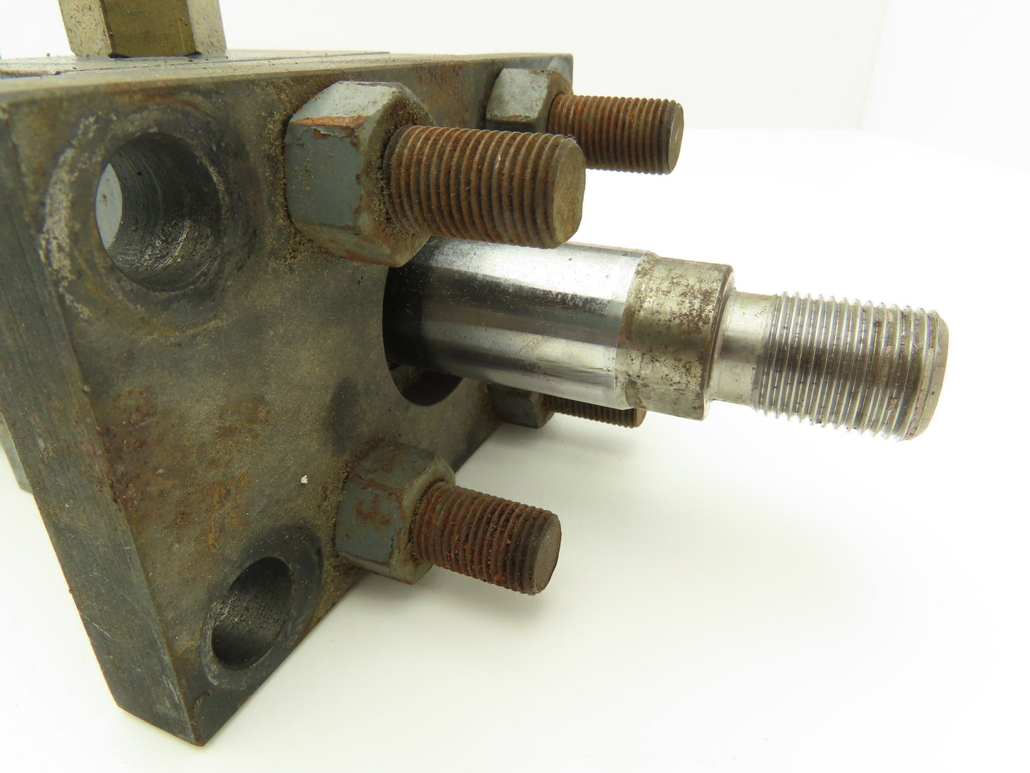 Miller HV53R2N HV Series Hydraulic Cylinder 2" Bore 2" Stroke 5000 PSI Flange Mt
