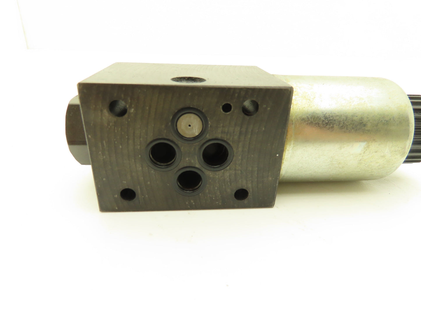 Bosch Hydraulic Solenoid Valve 24VDC 1.4A 4600 PSI