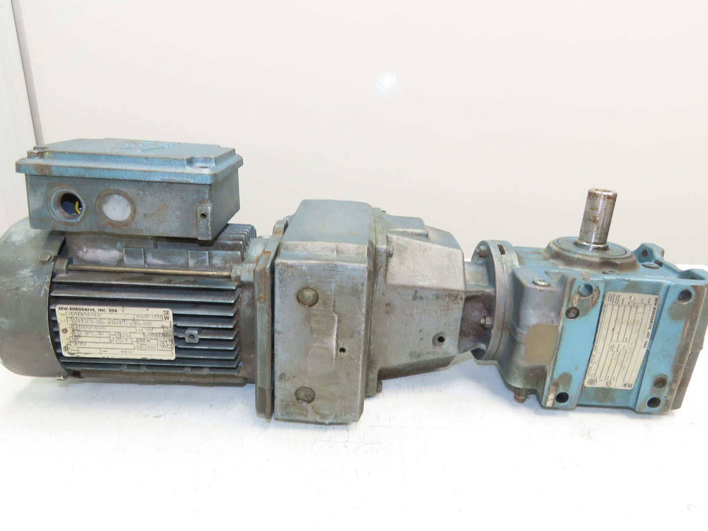 Sew Eurodrive S47 D16DT80N4 Variable Speed Gearmotor 1Hp 460V 3PH 21-102rpm 20:1