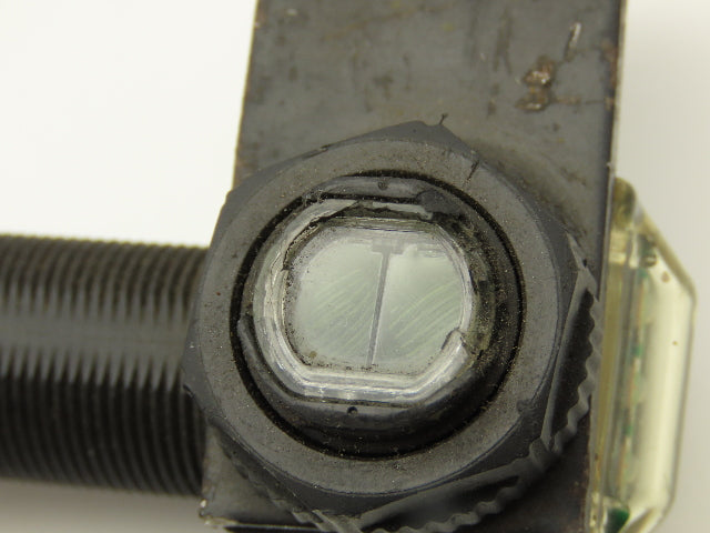 Allen Bradley 42EF-P2RCB-A2 RightSight Photoeye Proximity Sensor  Lot of 3