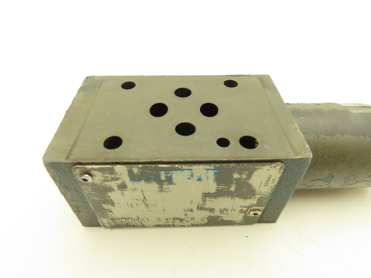 Vickers DGMX13PPCW20S Hydraulic Pressure Relief Sandwich Valve 2900 PSI