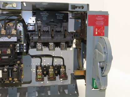 Allen Bradley 2112A-BDBD MCC Bucket Motor Starter 10Hp Size 1 NEMA 3 Pole 600V