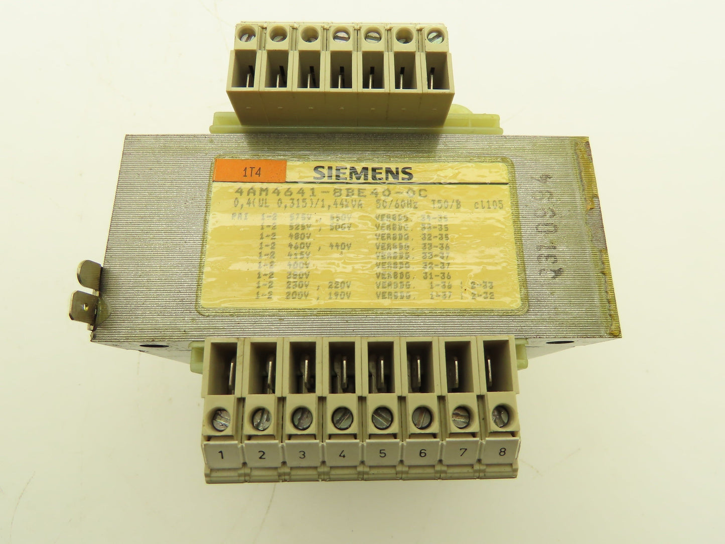Siemens 4AM4641-8BE40-0C Power Supply 110-240VAC Out 190-575VAC In