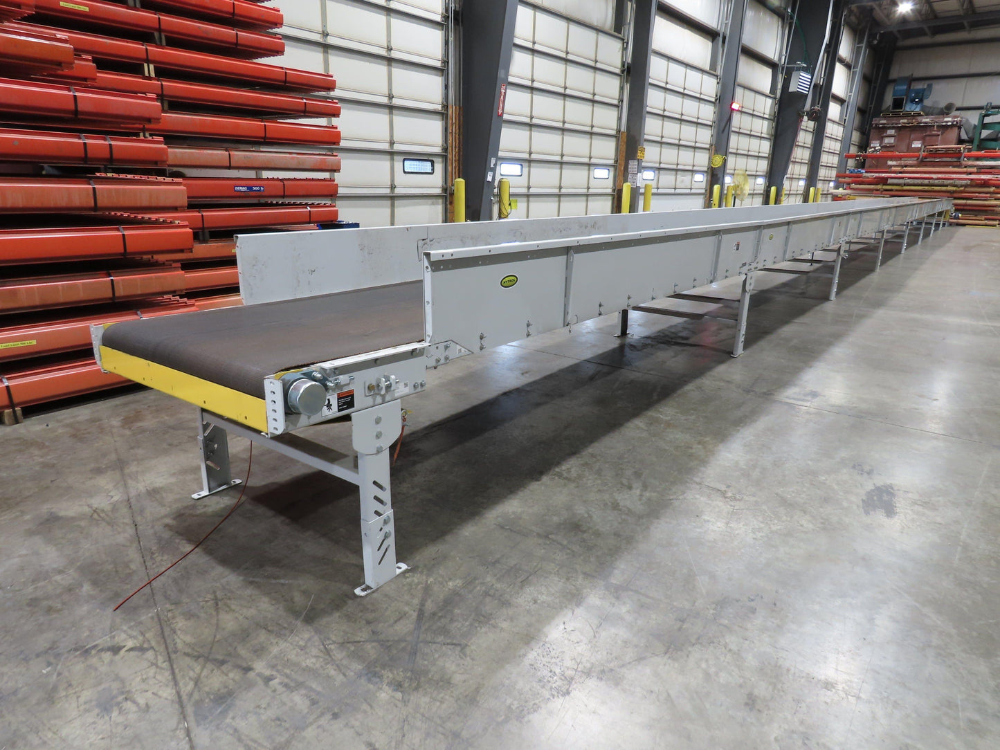 Hytrol 43"x 99' 5" Slider Bed Conveyor Parcel Belt 2Hp 460V Center Drive 118 FPM