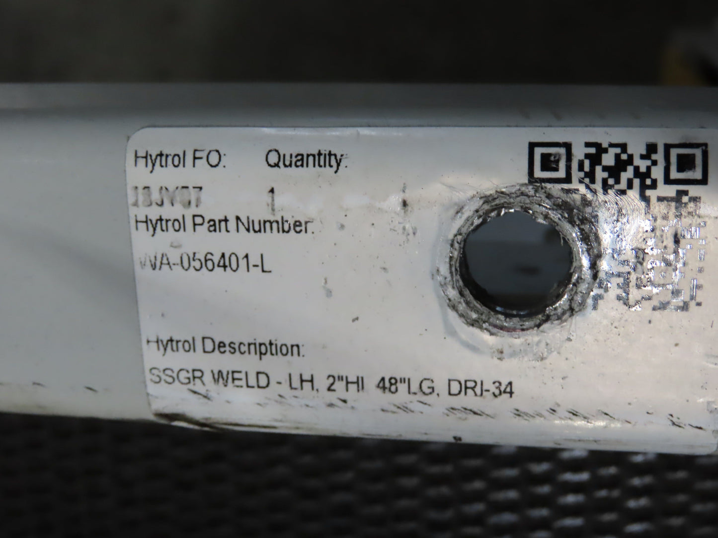 Hytrol 43"x 99' 5" Slider Bed Conveyor Parcel Belt 2Hp 460V Center Drive 118 FPM