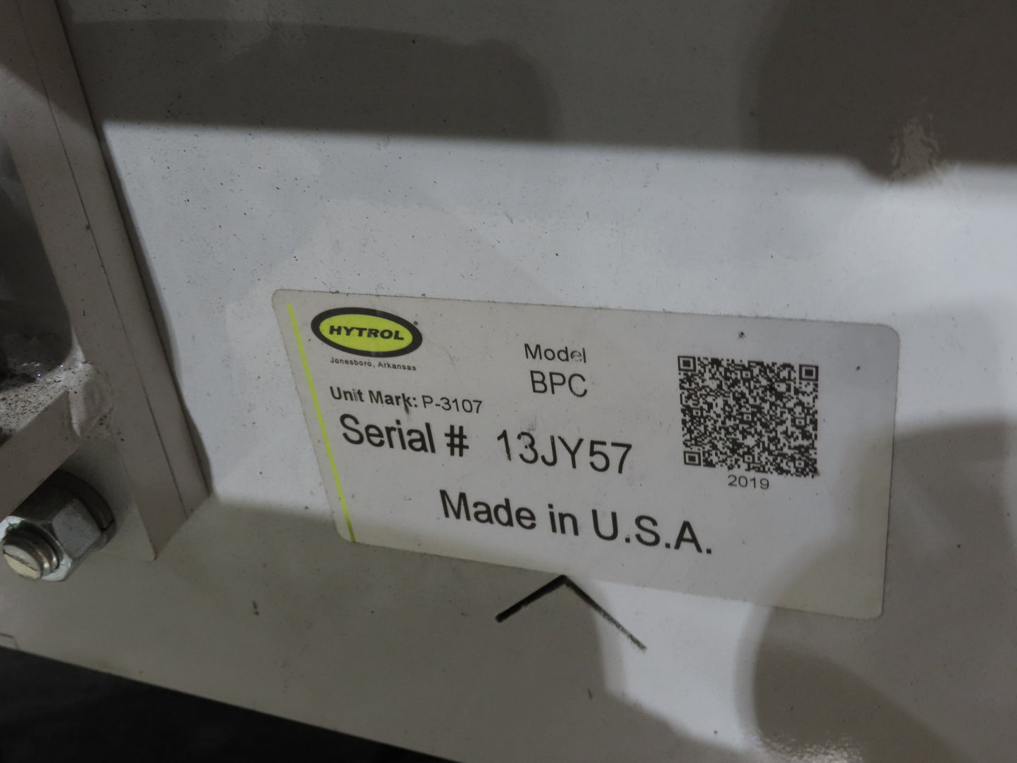 Hytrol 43"x 99' 5" Slider Bed Conveyor Parcel Belt 2Hp 460V Center Drive 118 FPM